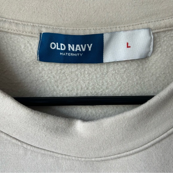 Old Navy Women’s Maternity sweatshirt - Picture 3 of 3